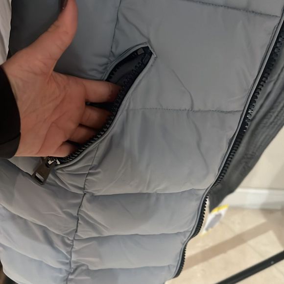 NWT Andrew Marc Ladies Long Stretch Parka SMALL - Picture 5 of 8